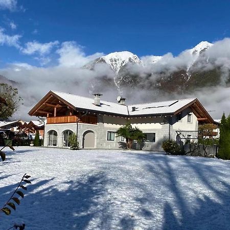 B&B Casa Il Sasso Pinzolo Extérieur photo